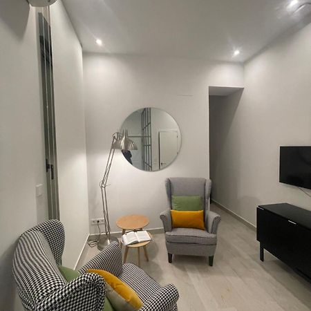 Casa De Huespedes Almirante Madrid Apartment Ngoại thất bức ảnh