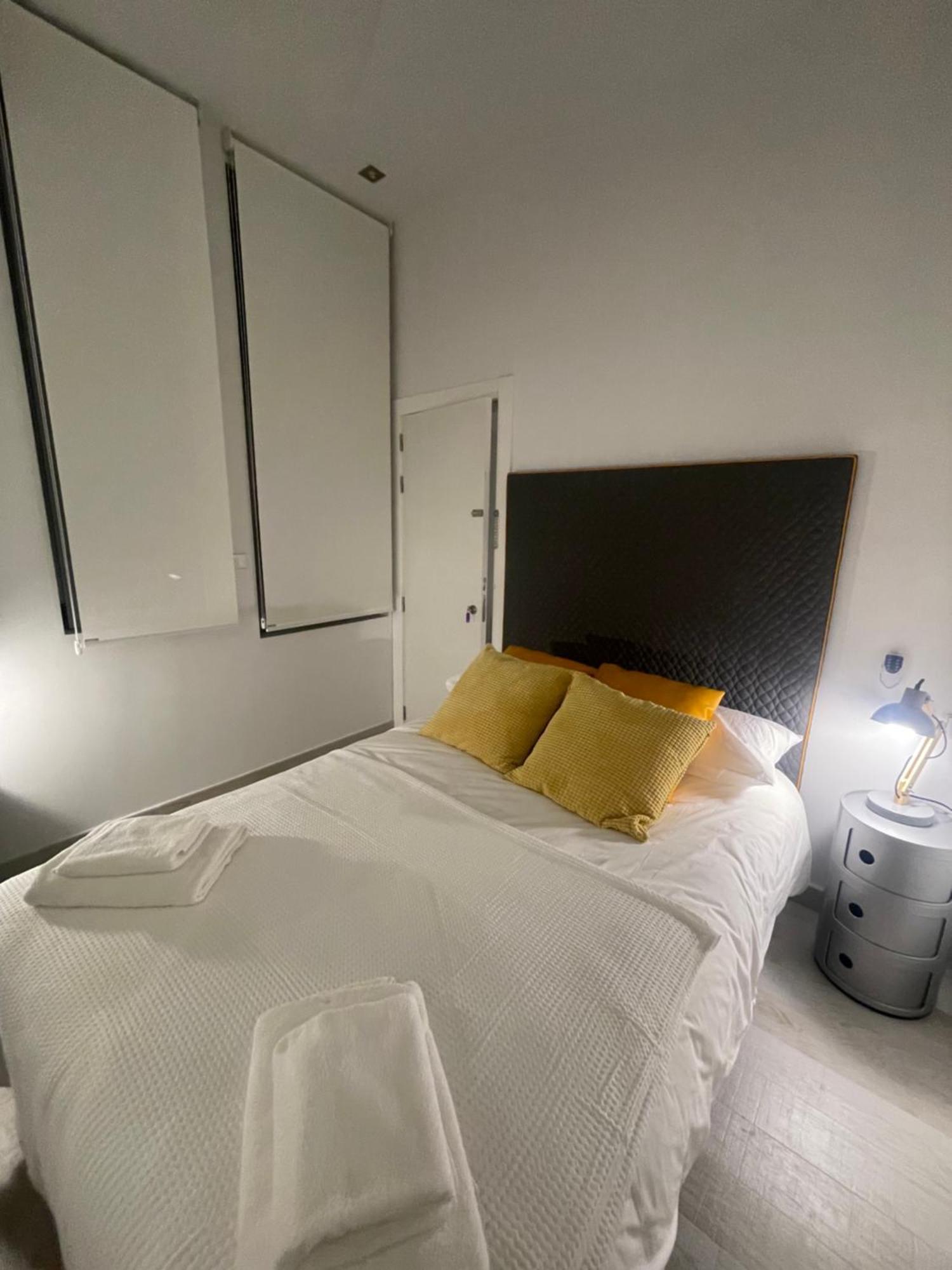 Casa De Huespedes Almirante Madrid Apartment Ngoại thất bức ảnh