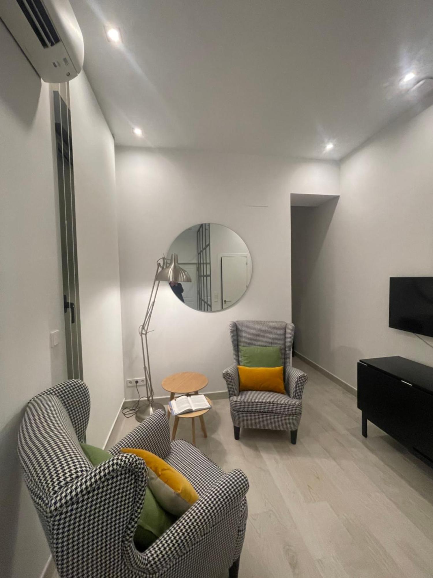 Casa De Huespedes Almirante Madrid Apartment Ngoại thất bức ảnh